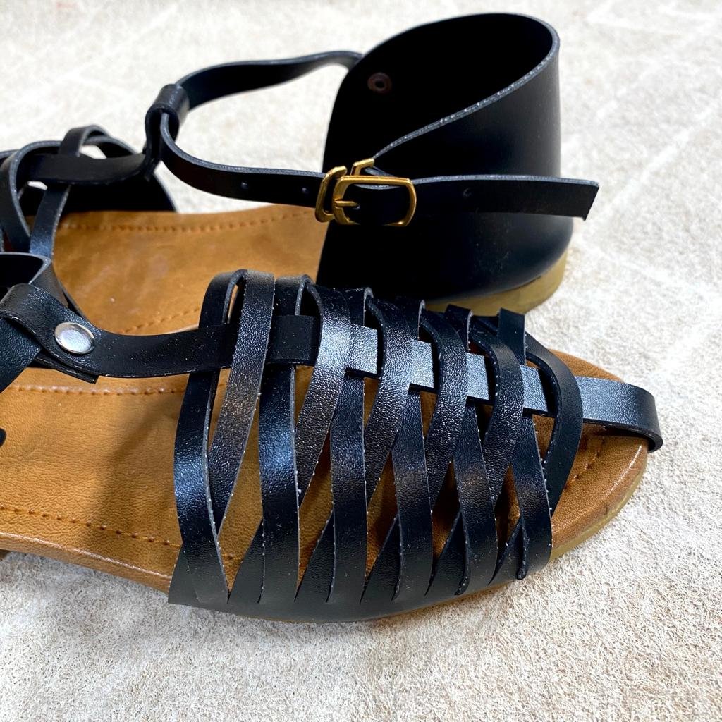 Women’s Soft Rexine Sandals – Comfortable Party & Outdoor Wear with Fashionable Design - Image 3