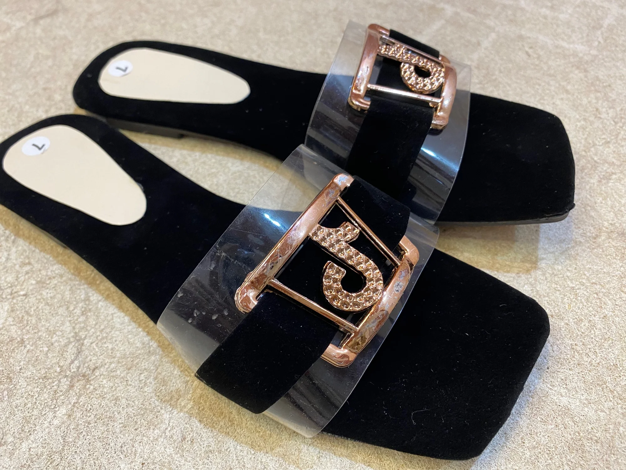 Women’s Velvet Flat Sandals – Stylish Party Wear Flats for Trendy & Comfortable Look - Image 5