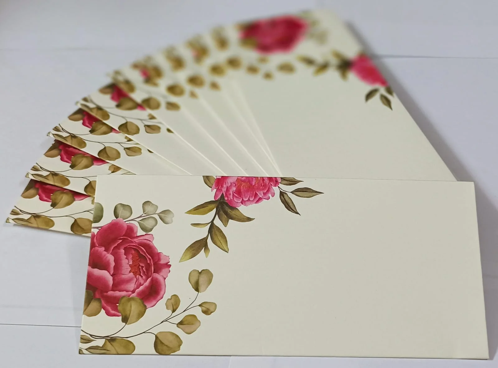 10Pcs Hard Card Material Self Stick Envelopes – Four Color Gift Envelopes for Eid, Birthday, Wedding & Events (1 Packet) - Image 2