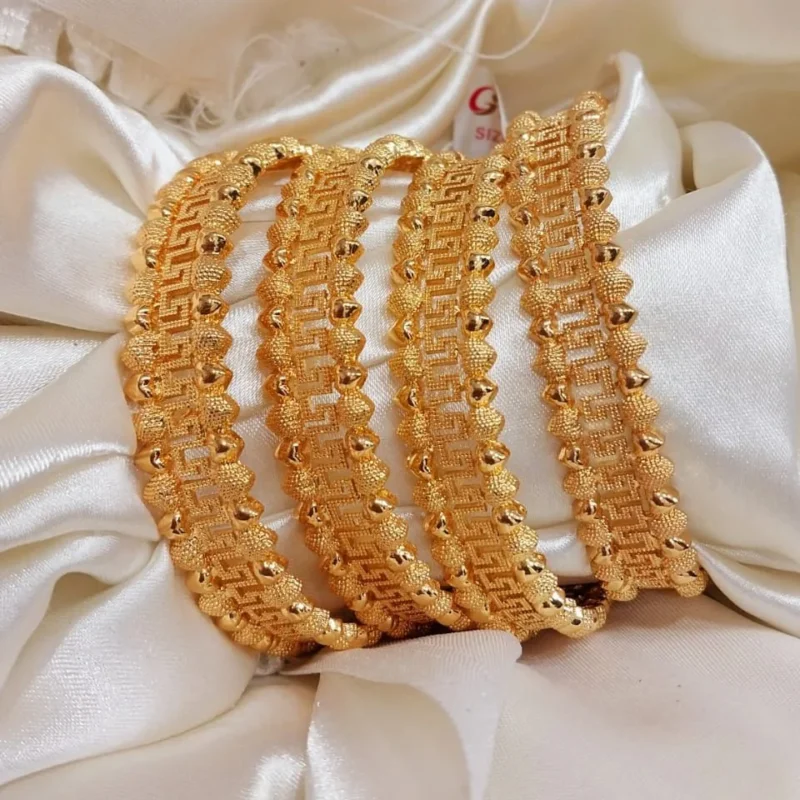 Stylish Stainless Steel Fashion Bangles for Women – Modern & Durable Jewelry