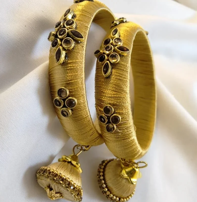 2-Piece Antique Design Bangles – Elegant & Stylish Fashion Jewelry