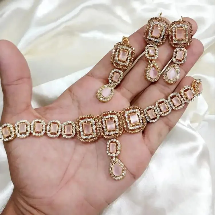 Zarkoon Stone Jewelry Set for Women – Elegant Necklace, Tops & Bracelet Set